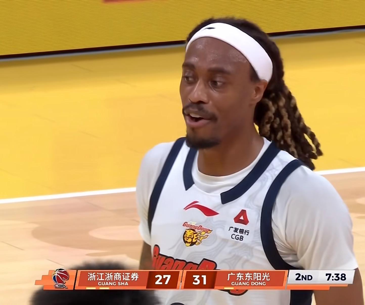 开云体育-随着广东赢球、北京落败，CBA又乱了！广东重回第三，北京第四